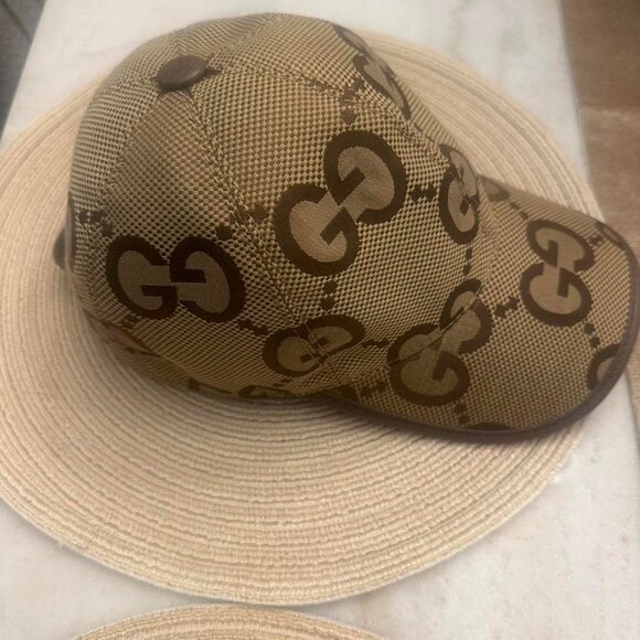 Gucci JUMBO GG Monogram baseball cap